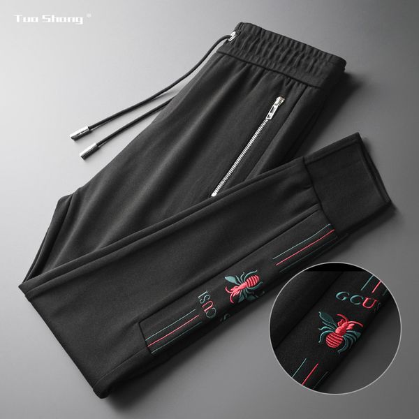 

2019 bee embroidery sports mens joggers pants street fashion ribbon personality casual trousers men pantalon homme, Black