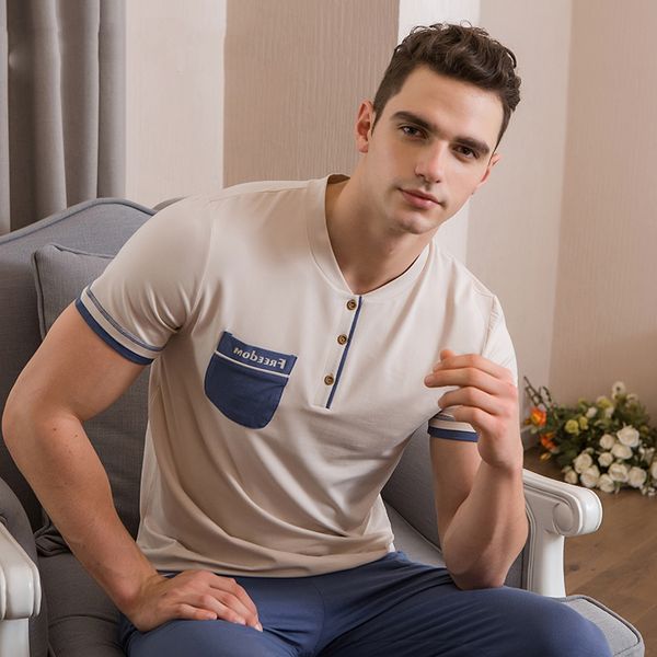 

spring and summer new men's cotton short-sleeved shorts suit comfortable breathable home service, Black;brown