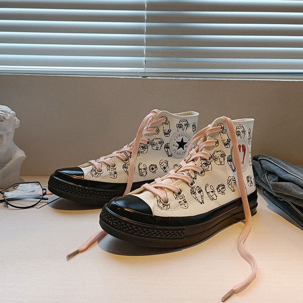 

2020 spring new flat shoes women fashion simple graffiti print decoration comfortable casual canvas shoes, Black