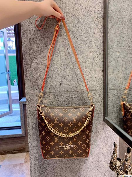 

famous women fashion cover lock shoulder crossbody phone beach bag sac cosmetic handbags women fashion crossbody handbags travel messenger