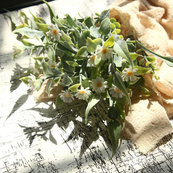 

green plant daisy marguerite fake artificial foliage flowers home decor