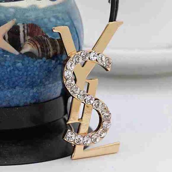 

Pinos, Pregadeiras panmax