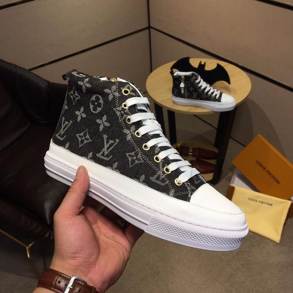 

French new black low men's boots outdoor breathable men's sports shoes fashion lace men's shoes original box invoice