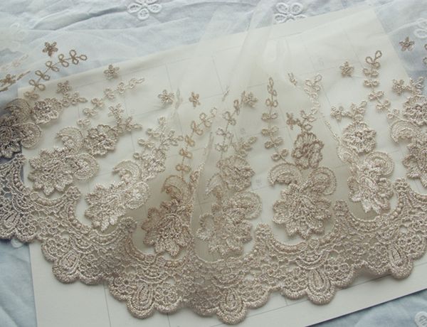 

пѬодажа по yard золоа Ѭанђзкий ађ вивка кѬђжева кани обѬезка вадебное пл Black;red