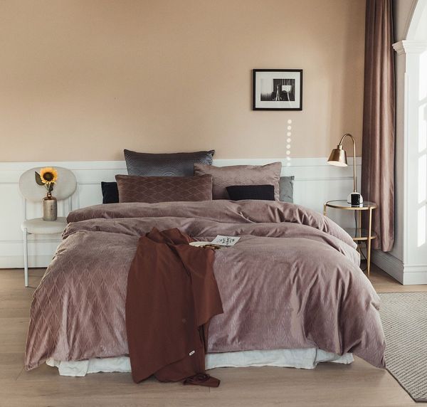 High End Solid Color Baby Cashmere Bedding Set Soft Warm Brown