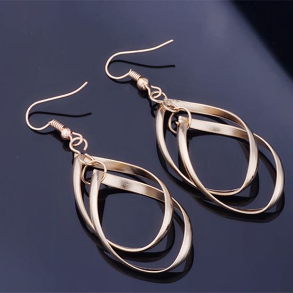 

new fashion popular earrings love water drops earrings for woman twisted pair metal personal holiday gift, Silver