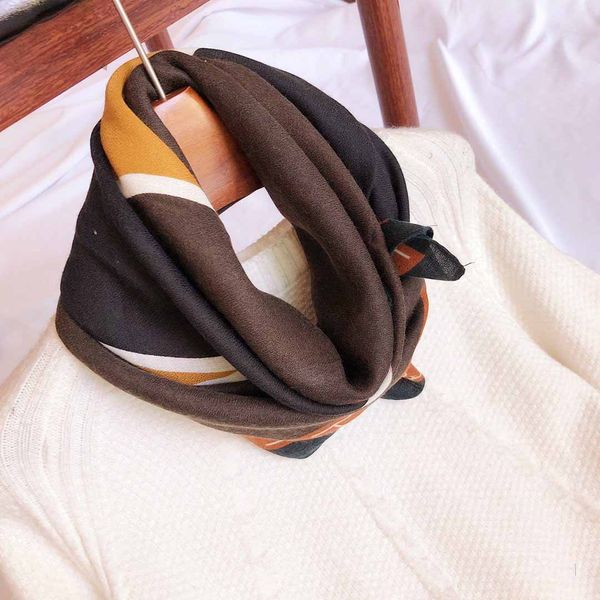 

fashional summer and autumn new korean version of the flower elegant high-end silk scarf for women wholesale, Blue;gray