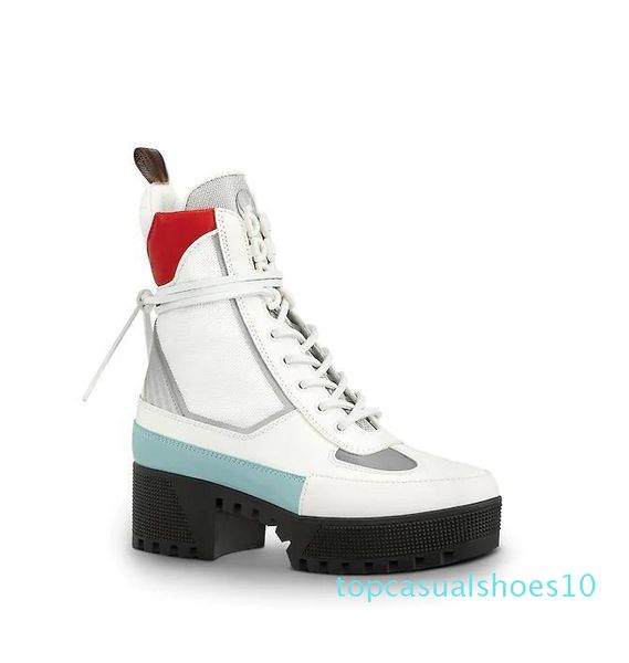 

winter new short boots with high-heeled martin boots leather platform thick-soled locomotive boots women combat+box t10, Black