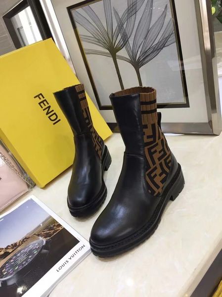 

2019f luxury designer mid boots flat heel fashion boots,cowhide stitching elastic knitting retro motorcycle boots size 35-41