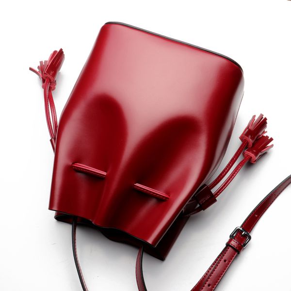 

women new genuine leather female bag bucket bag retro women big luggage cross