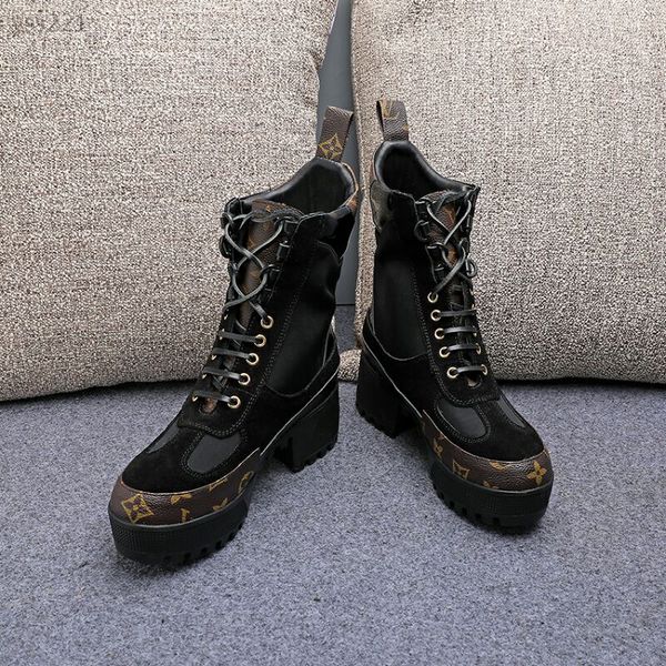 

high-end color matching lace-up martin boots 2020 thick bottom waterproof heel luxurious women's boots high heel women's short boo, Black