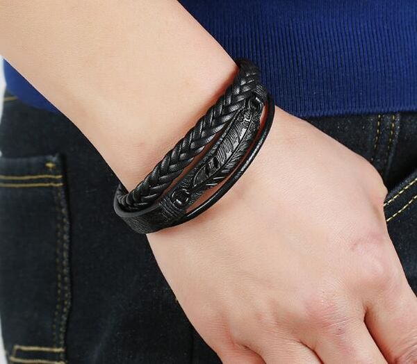 

black stainless steel leather bracelet magnet buckle men's leather bracelet double-layer student jewelry cross-border leather bracelet, Golden;silver