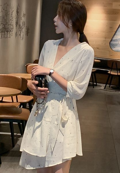 

белая женщина сыпучие коротким рукавом сращивание марлевые платье, Black;gray