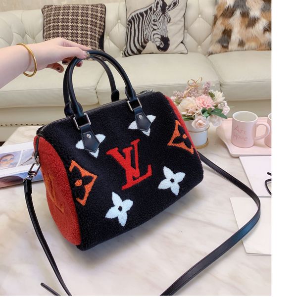 

women pillow bag 2019 fashion print handbag size 30cm wsj011 premium vintage woolen cloth bucket package, Black
