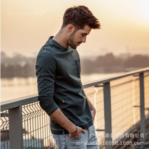 

new big men's t-shirt in autumn and winter 2020 cross border fashion and leisure t-shirt in europe america, White;black