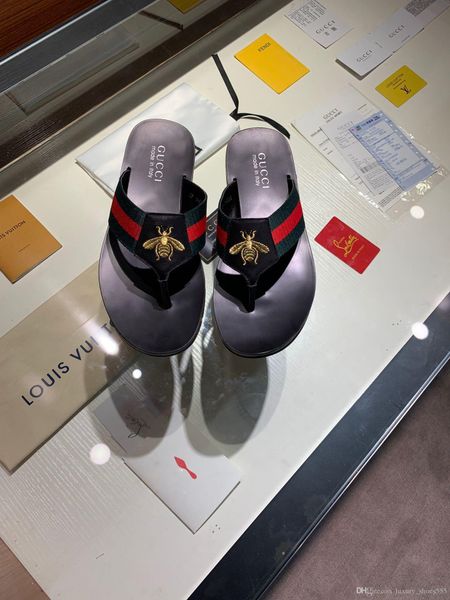 

2020 latest leather casual slippers men casual shoes fashion trend comfortable shoe size 38-45 type 39745400625a