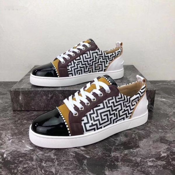 

Sapatos ocasionais xing666888