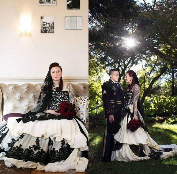 

Vintage Gothic Ball Gown Wedding Dresses Off Shoulder Strapless Neckline Ruched Tiered Court Train Gothic Black Wedding Gowns Bridal Dress