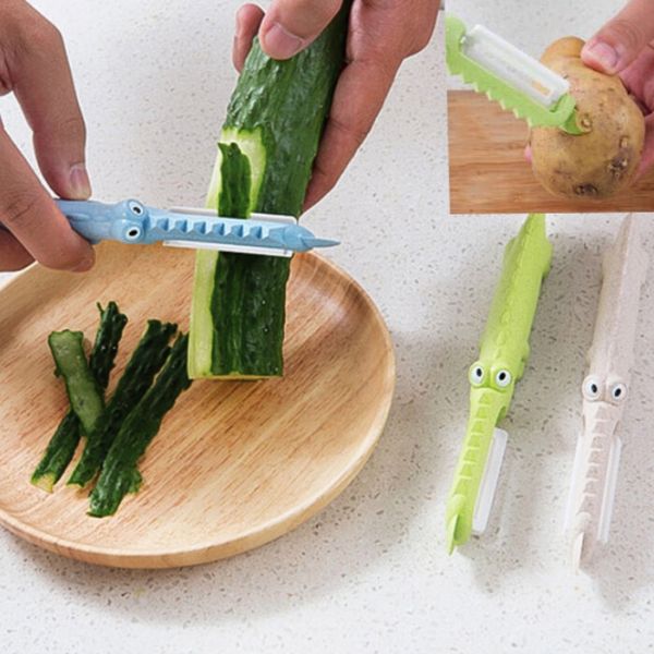 

crocodile fruit vegetable peeler scraping scales fruit peeling knife potato apple vegetable cutter slicer kitchen gadgets wh0100