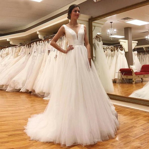 Discount 2019 Sexy Boho Wedding Dresses Illusion V Neck Backless