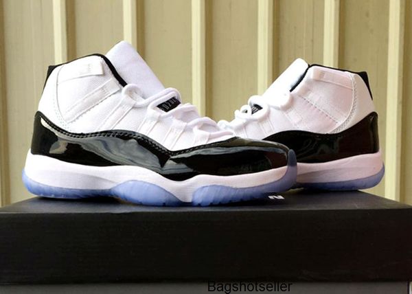 

jumpman 11 11s prom night 2020 kids basketball shoes blackout easter gym red midnight navy prm heiress barons closing concord bred ceremony, Black