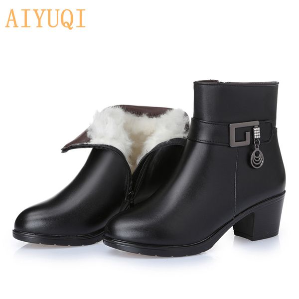 

genuine leather women's boots 2019 winter thick wool lined genuine leather women snow boots, large size mother warm boots, Black
