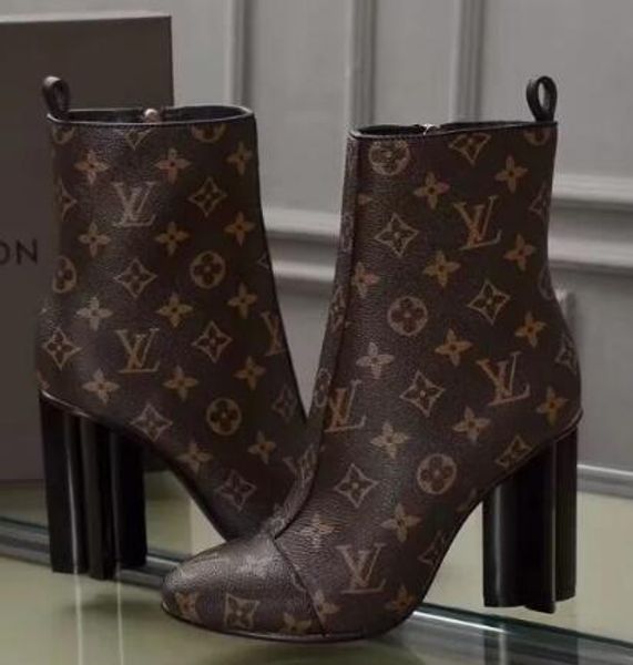 

Женские туфли на высоком каблуке World Tour Desert Boot Женские сапоги Ботинки на платформе Космический корабль Ботильоны Фламинго Медаль Сексуальные сапоги на каблуке