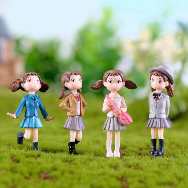 

4pcs micro landscape decor lovely girls resin ornament garden diy crafts