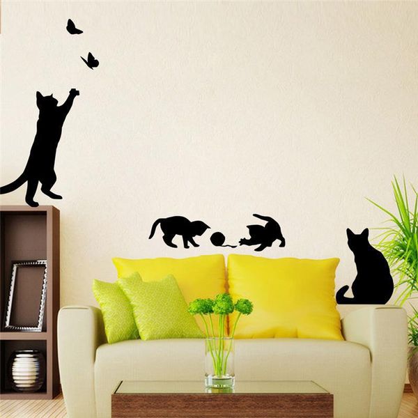 

cat scratching butterfly background wall decorative painting