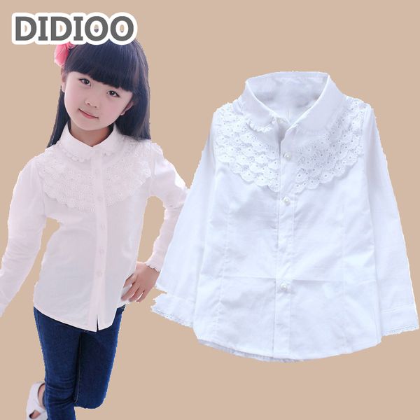 blusa blanca de manga larga