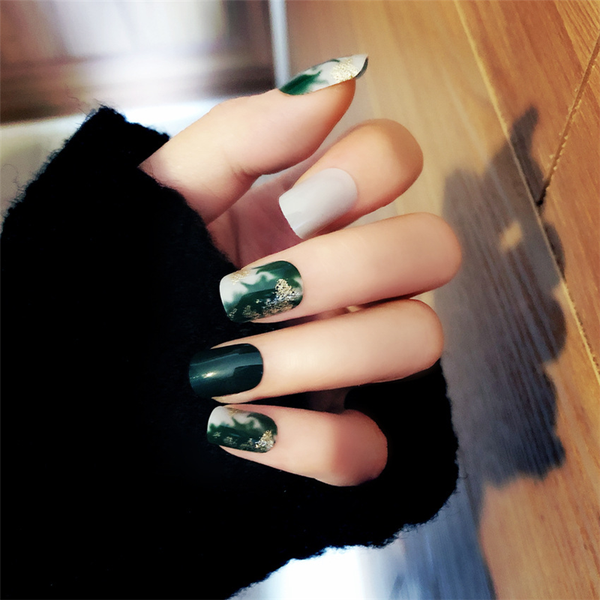 

nail finishes net red same ins render green fake nail finish sequin nail patch, Red;gold