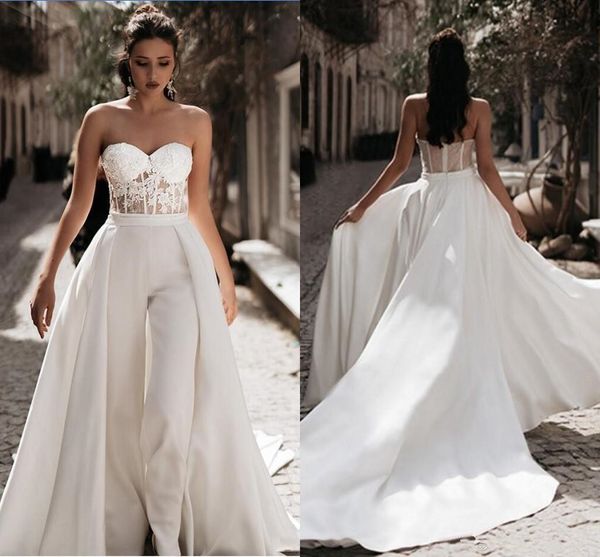 

lace appliqued wedding dresses jumpsuits with detachable train 2020 sweetheart tulle beach wedding dress boho bridal gowns bc2997, White