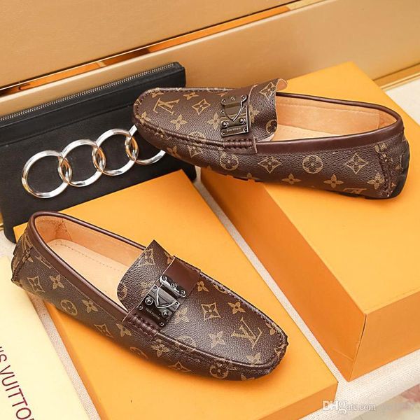 

new leather mens business casual shoes personality driving pea shoes fashion trend office shoes flat with original box qr0, Black