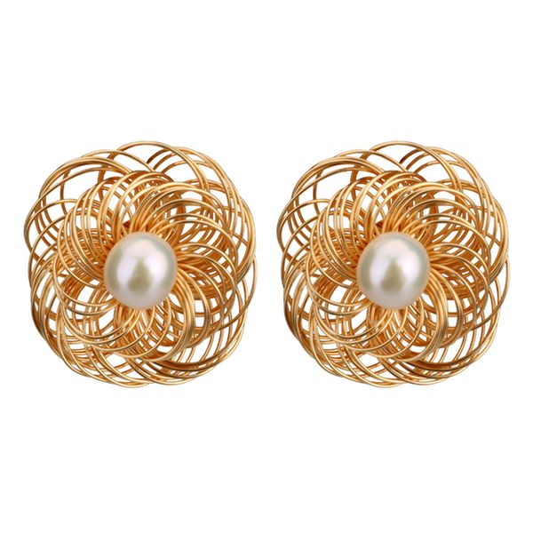 

seven girl big flower pearl earrings handmade freshwater pearl stud earrings for women party wedding fashion jewelry 2019 new, Golden;silver