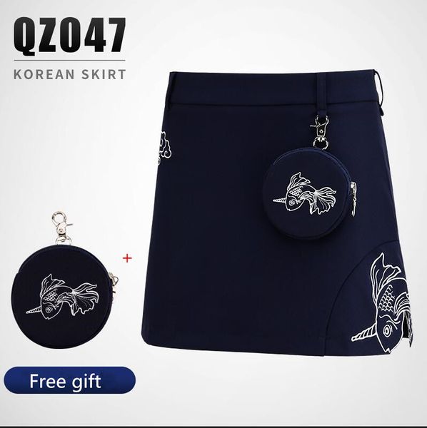 

2019 golf ladies sportswear summer women's solid color golf shorts skirt goldfish embroidered pattern skirts with small bag, Black;red