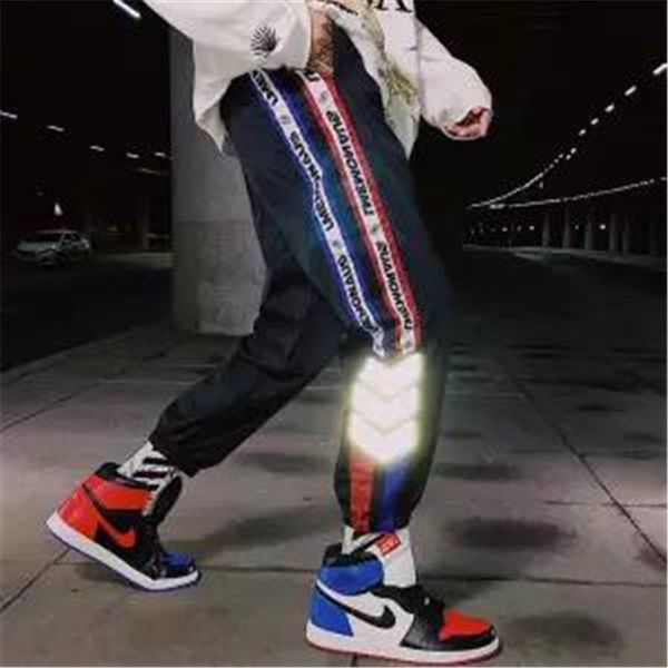 Pantaloni Hip Hop Star Print Uomo Harajuku Sweatpant Streetwear Fashion Casual Track Pants 2020 Summer Joggers Pantaloni della tuta bianchi