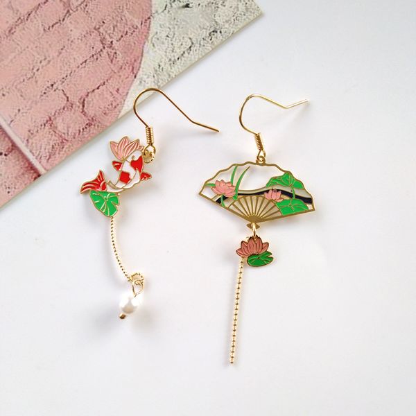 

asymmetrical fan goldfish chain tassel metal earrings painted openwork pendant earrings for women creative wild party jewelry drop shipping, Silver