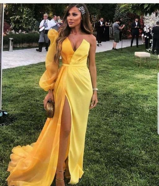 

fashion off the shoulder sweetheart puffy long sleeve thigh high slit prom dresses 2019, White;black