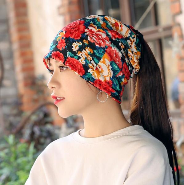 Nova Primavera floral Wome Beanie Crânio tampas macias do algodão Gorros Chapéu Meninas Skullcap Brimless tampão à moda