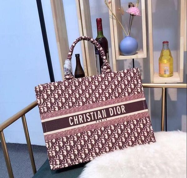 

2019 original luxurys famous canvas designer handbags shopper tote shopper shoulder handbag bag bags purses women ladies crossbody 070650