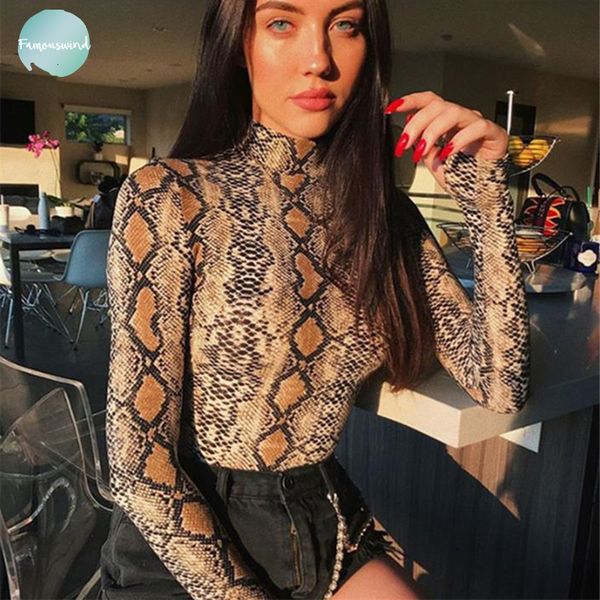 

2019 футболки весенней моды sexy серпантин printed женщина тонкая с длинным рукавом водолазка женщина топы o шеи streetwear футболки, White