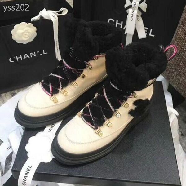 

europe and america women's shoes autumn and winter new cowhide lace-up vintage snow boots warm cotton wool stitching short boots, Black