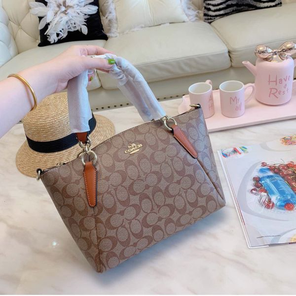 accessorise bags