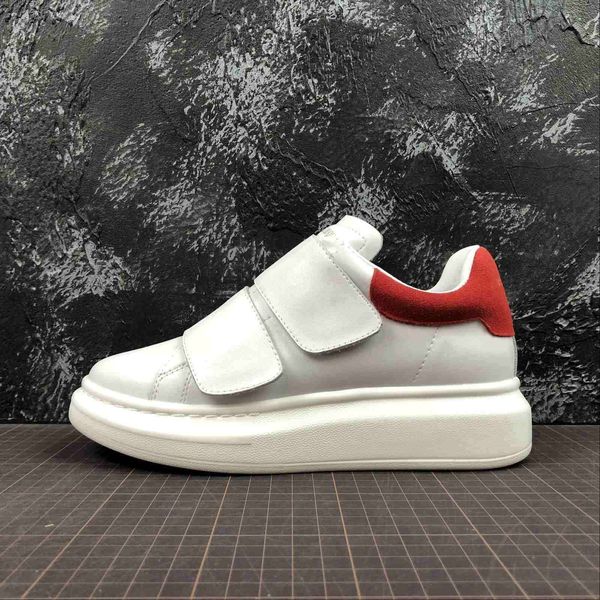 

2019 new casual fashion wild men and women casual shoes comfortable casual white shoes luxury designer sneakers, Black