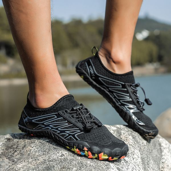 

2019 summer women five fingers water shoes outdoor barefoot lightweight wading shoes men hollow rubber swimming diving sneakers