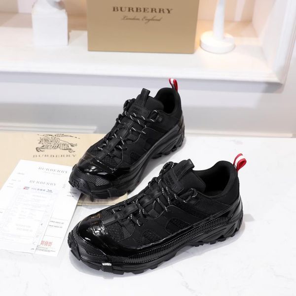 

2020 men and women sports shoes breathable wild leather casual wild non-slip wear-resistant outdoor travel shoes, Red;white