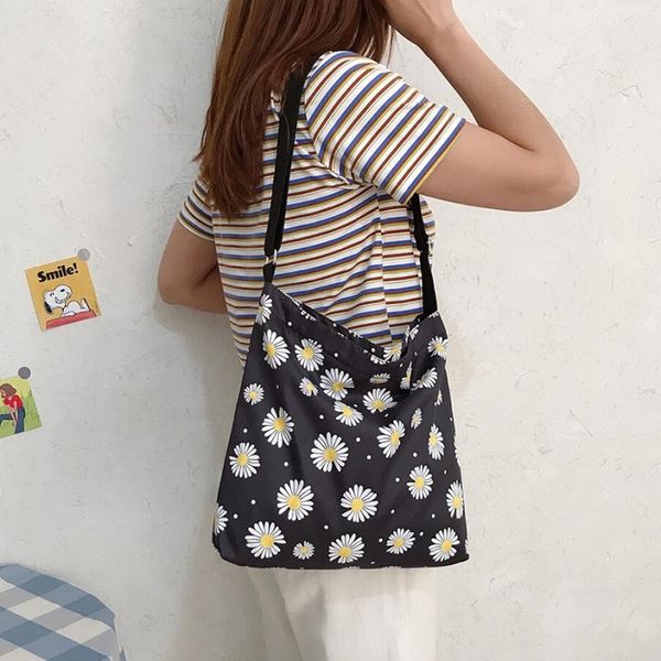 

fashion daisy pattern shoulder bags women casual canvas fashionable bag female pink yellow black sweet cloth handbags