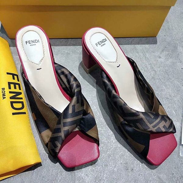 

Дизайнерская женская обувь дышащая дизайнерская женская обувь на высоких каблук