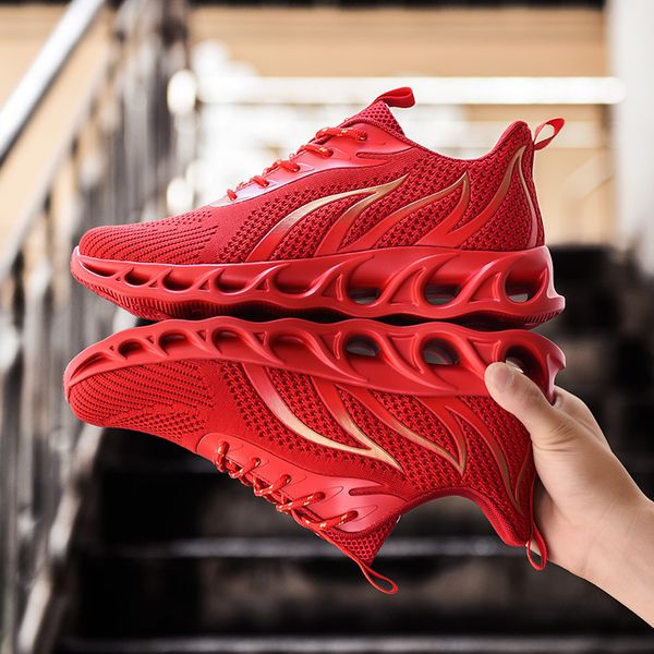 

new breathable mesh sports shoes light comfortable travel shoes foreign trade, Black