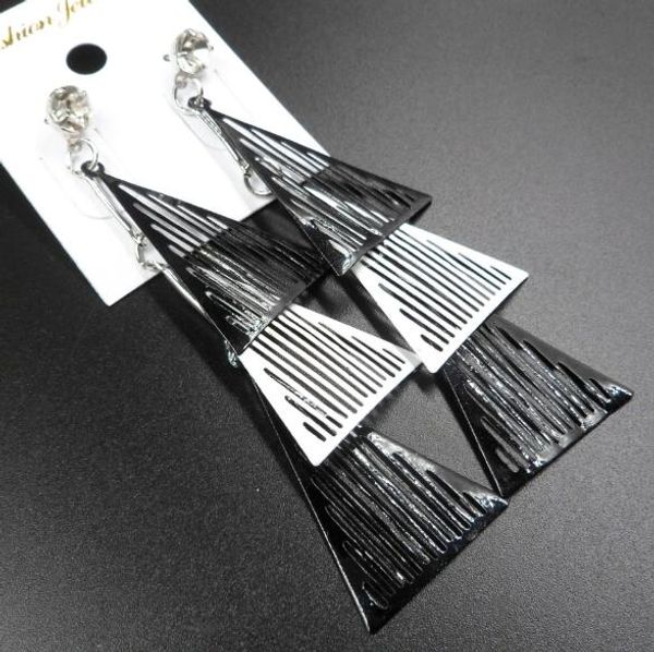 

2019 new arrivals multi storey black white crystal geometry triangle tassels dangle chandelier earrings exaggerated pendant earrings, Silver